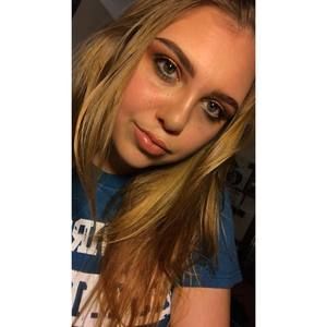 Meet your Posher, Lindsey